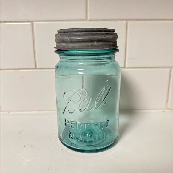 Ball Other - Vintage Ball Perfect Mason Jar with Lid